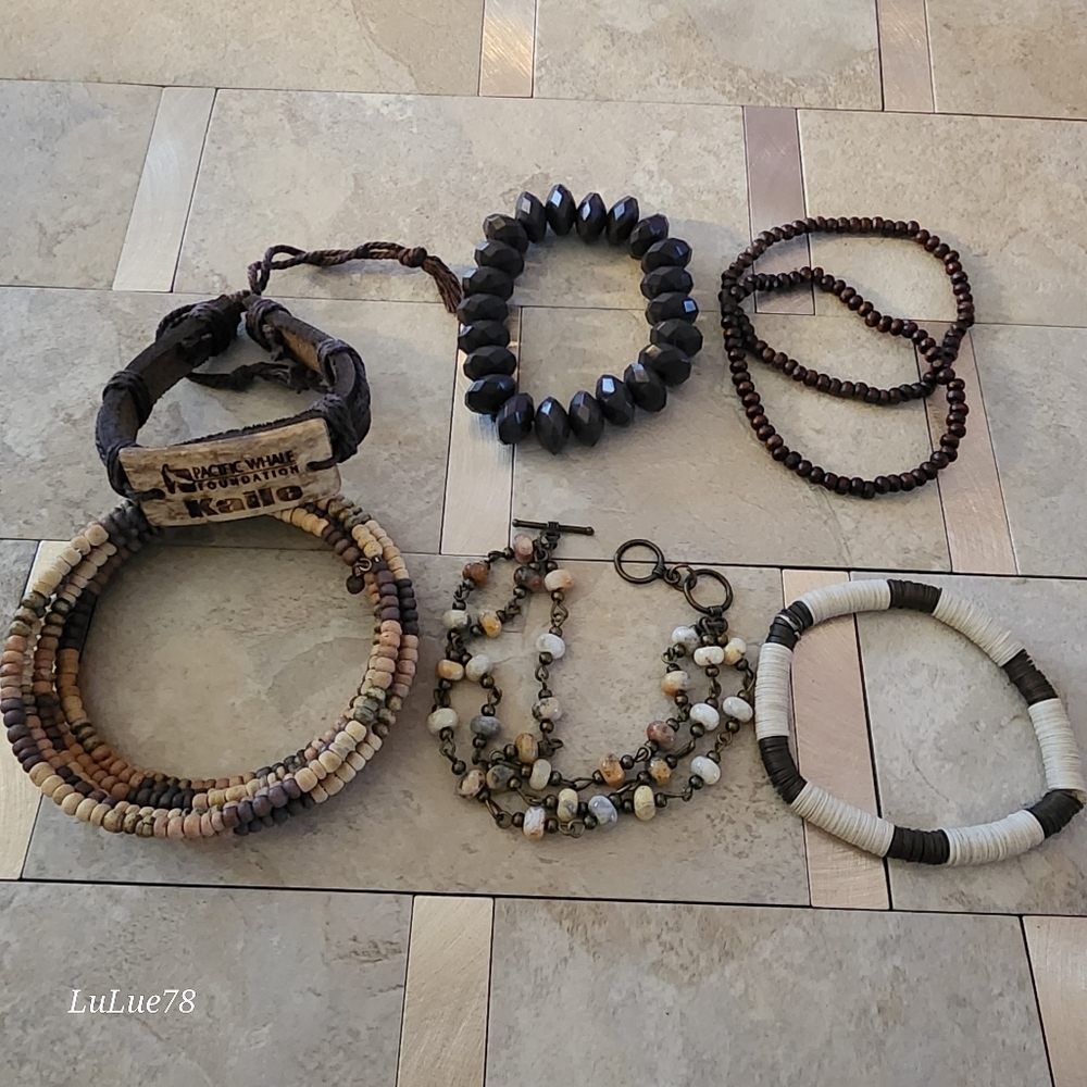 Multi-Color Beaded Bracelet Set